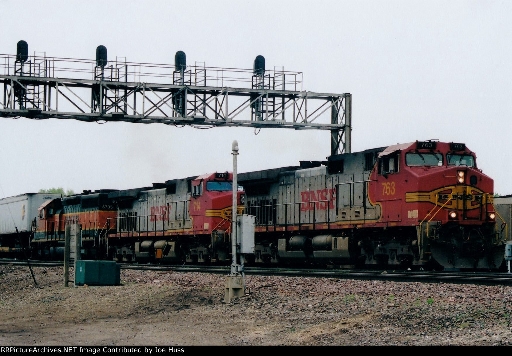 BNSF 763 West